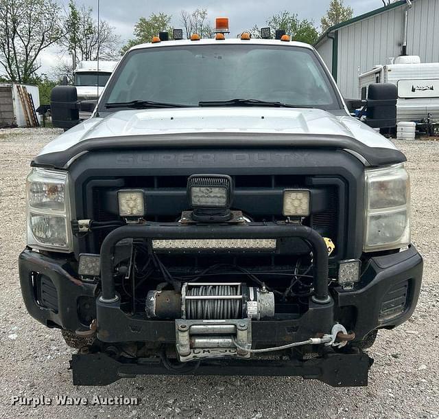 Image of Ford F-250 equipment image 1