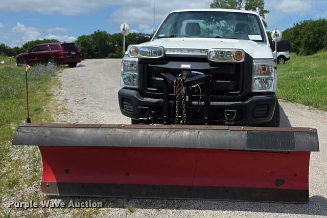 Image of Ford F-250 equipment image 1