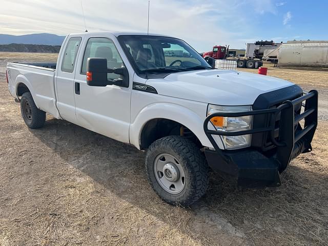 Image of Ford F-250 equipment image 4