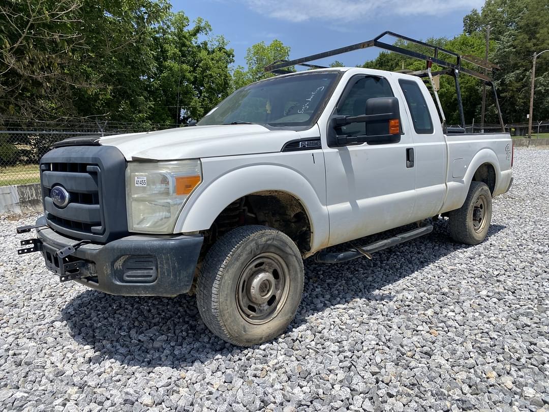 Image of Ford F-250 Primary image