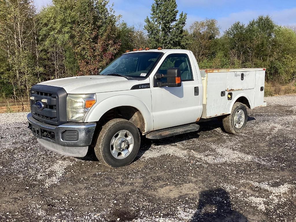 Image of Ford F-250 Primary image