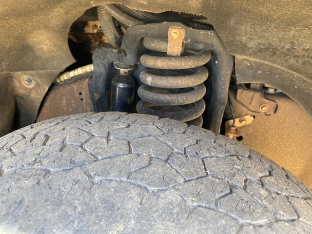 Image of Ford F-350 equipment image 4