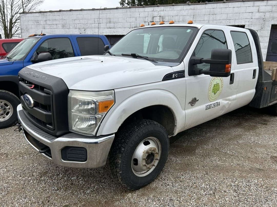 Image of Ford F-350 Primary image