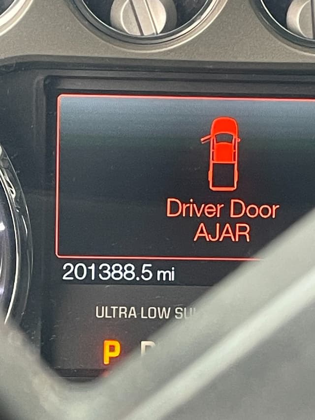 Image of Ford F-350 equipment image 4