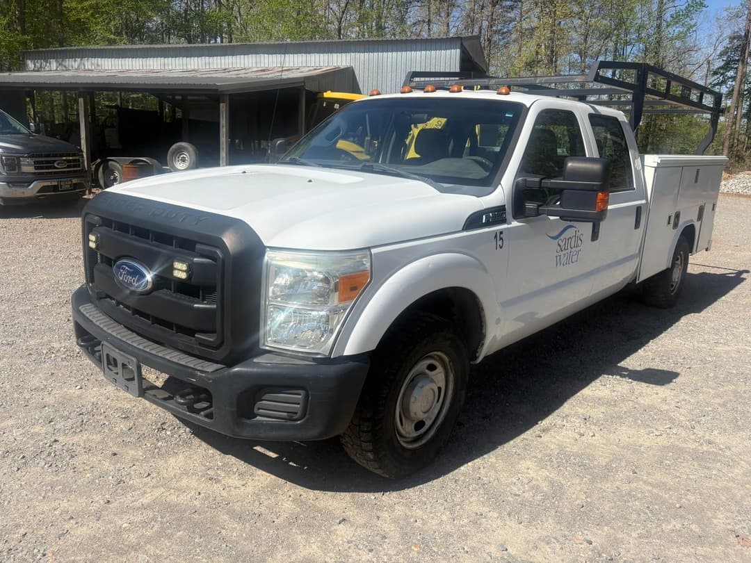 Image of Ford F-350 Primary image
