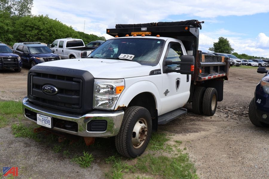 2012 Ford F-350 Equipment Image0