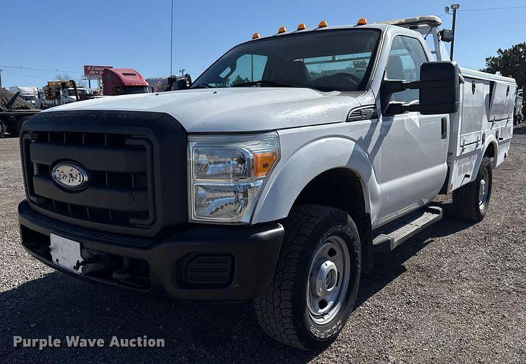 Image of Ford F-350 Primary image