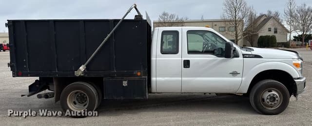 Image of Ford F-350 equipment image 3