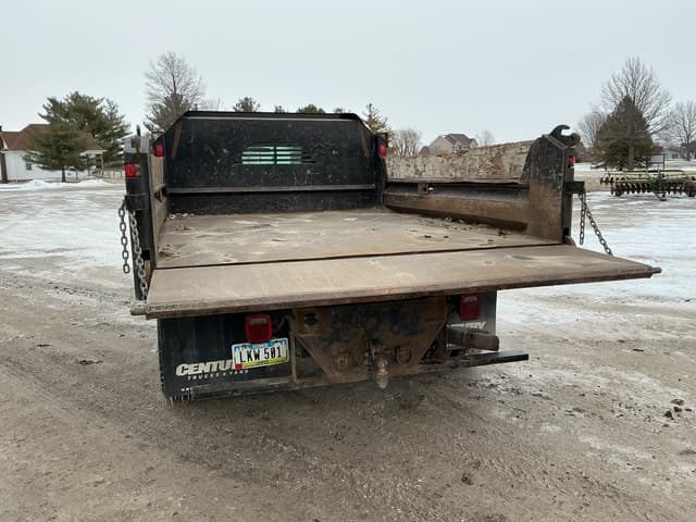 Image of Ford F-450 equipment image 4