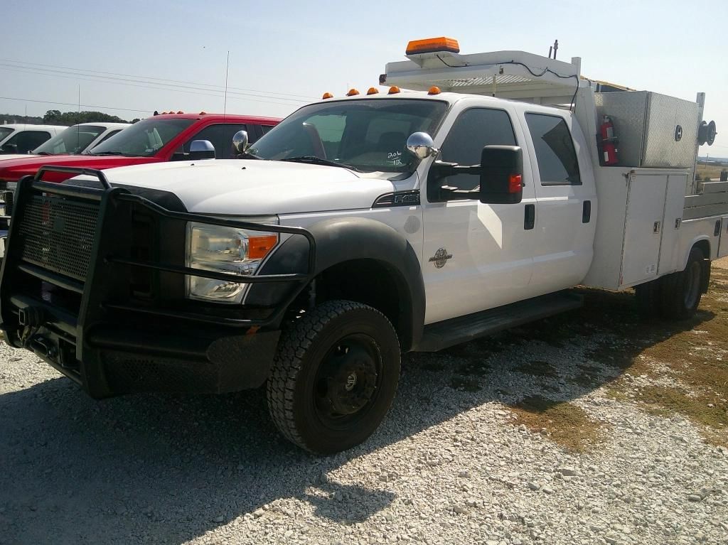 2012 Ford F-450 Equipment Image0