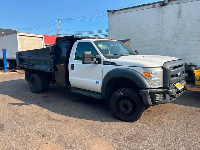 Image of Ford F-450 equipment image 1