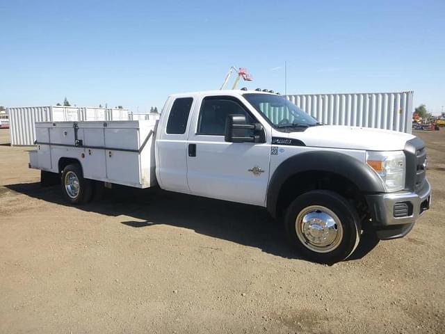 Image of Ford F-450 equipment image 1