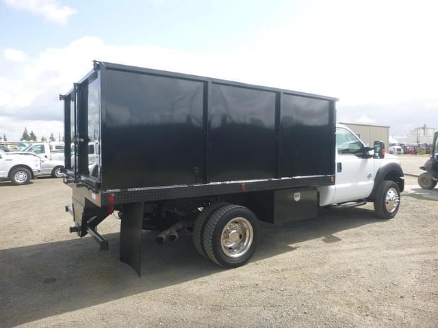 Image of Ford F-450 equipment image 2