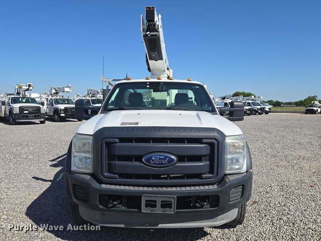 Image of Ford F-450 equipment image 1