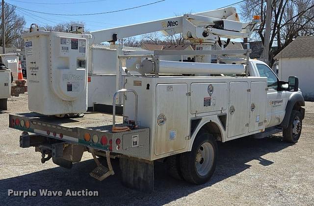 Image of Ford F-450 equipment image 4