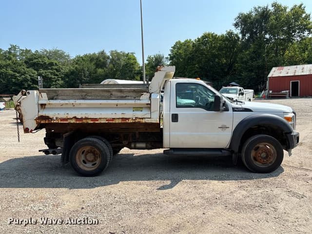 Image of Ford F-450 equipment image 3