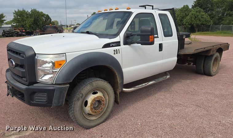 2012 Ford F-450 Equipment Image0