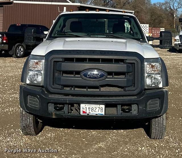 Image of Ford F-450 equipment image 1