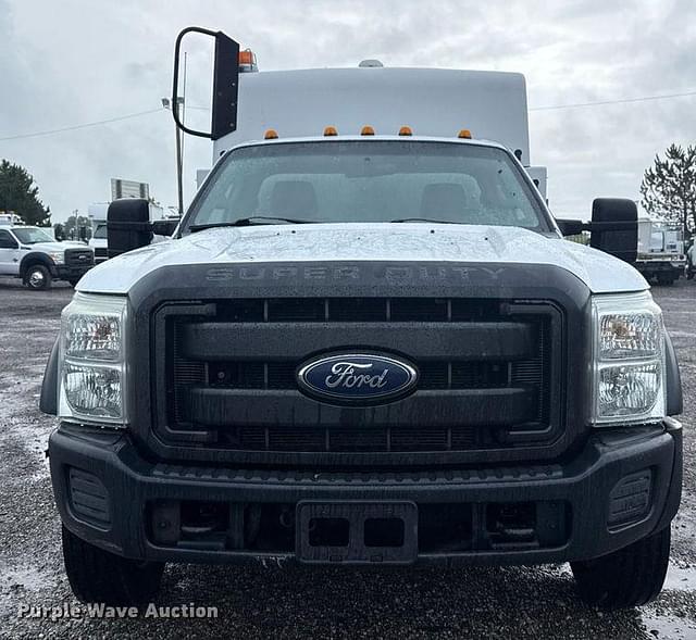 Image of Ford F-450 equipment image 1
