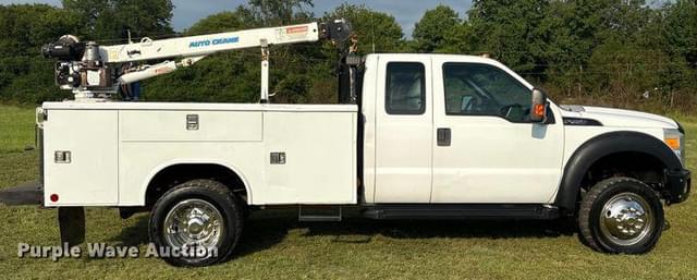 Image of Ford F-450 equipment image 3