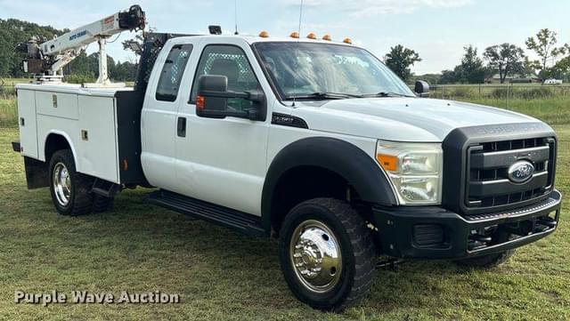 Image of Ford F-450 equipment image 2