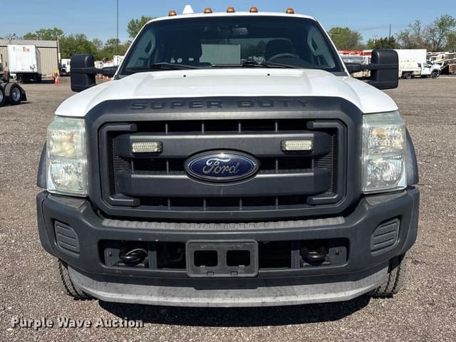 Image of Ford F-450 equipment image 1