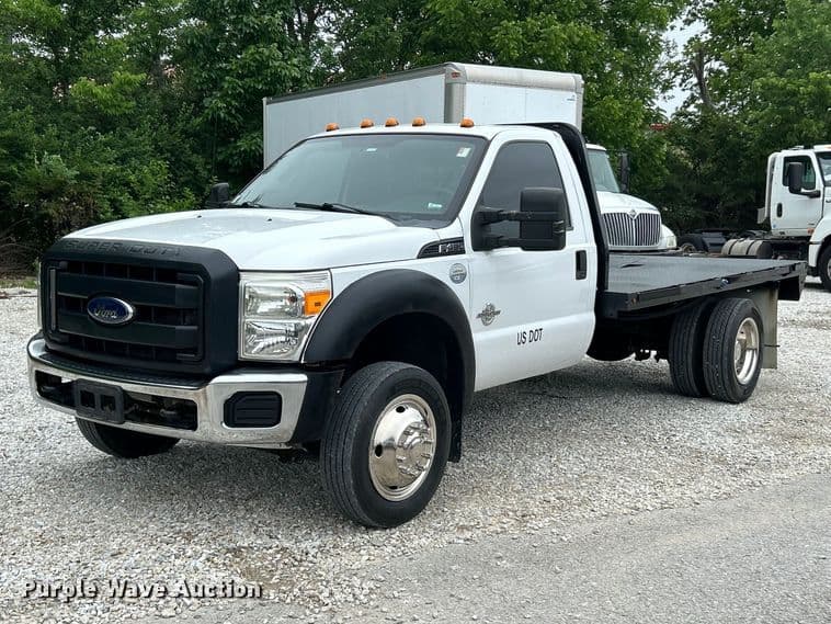 Image of Ford F-450 Primary image