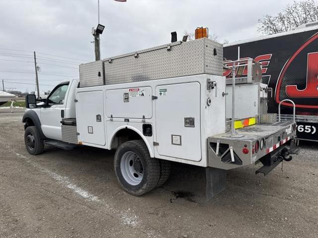 Image of Ford F-450 equipment image 1