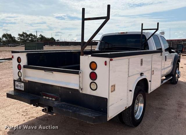 Image of Ford F-450 equipment image 4