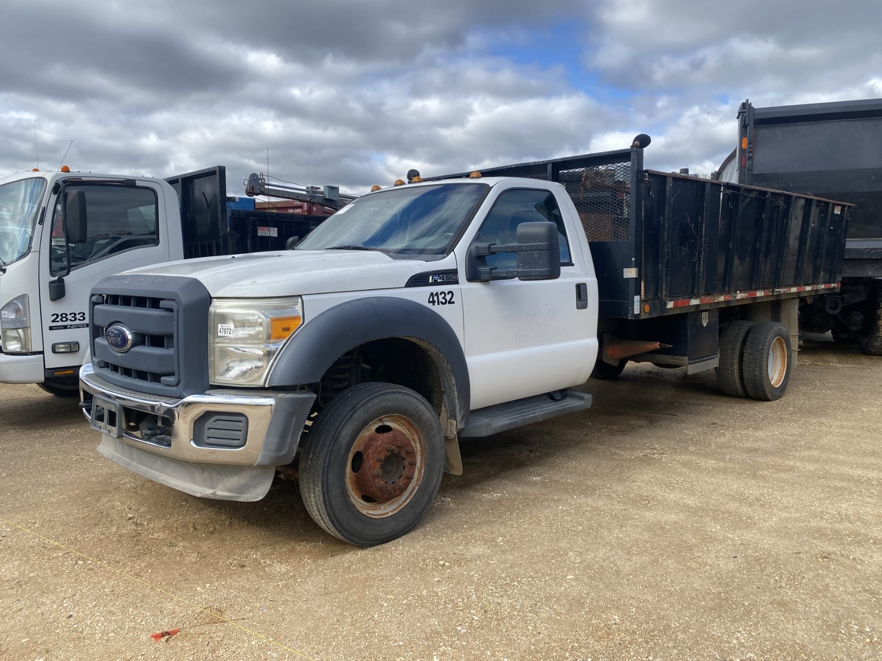 2012 Ford F-450 Equipment Image0