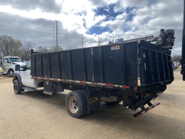 Image of Ford F-450 equipment image 1