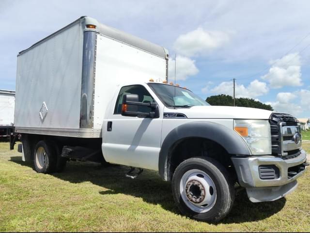 Image of Ford F-450 equipment image 1