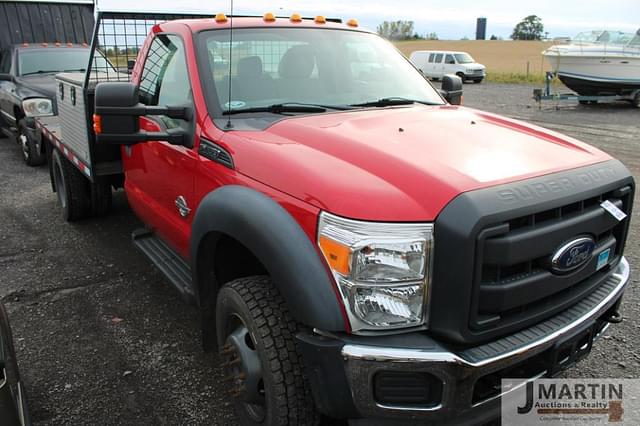 Image of Ford F-550 equipment image 1