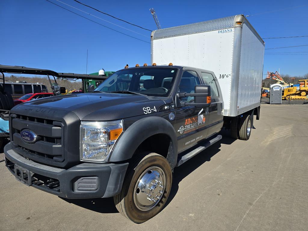 Image of Ford F-550 Primary image