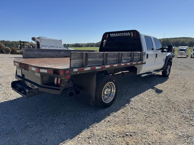 Image of Ford F-550 equipment image 4