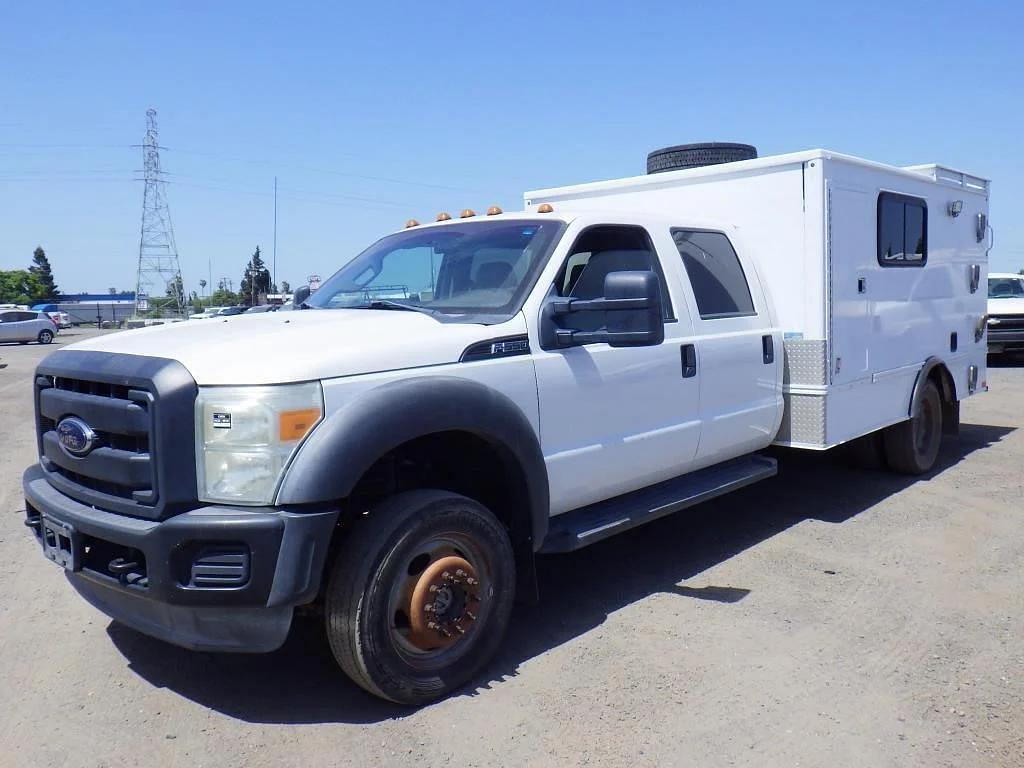 Image of Ford F-550 Primary image