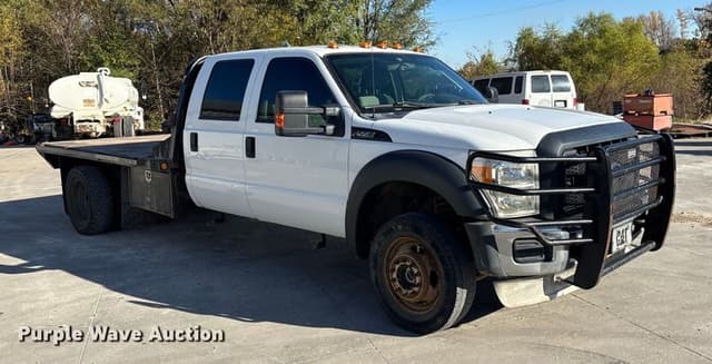 Image of Ford F-550 equipment image 2
