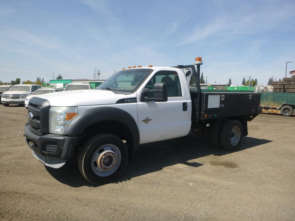 Image of Ford F-550 Primary image