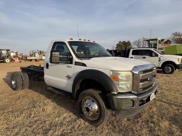 Image of Ford F-550 equipment image 1