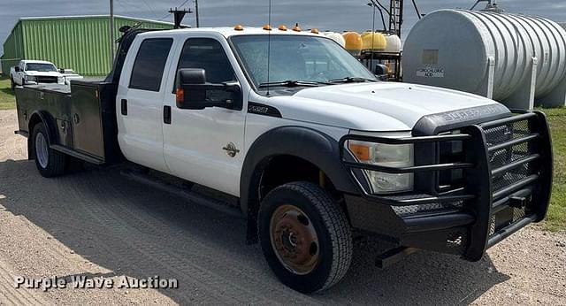 Image of Ford F-550 equipment image 2