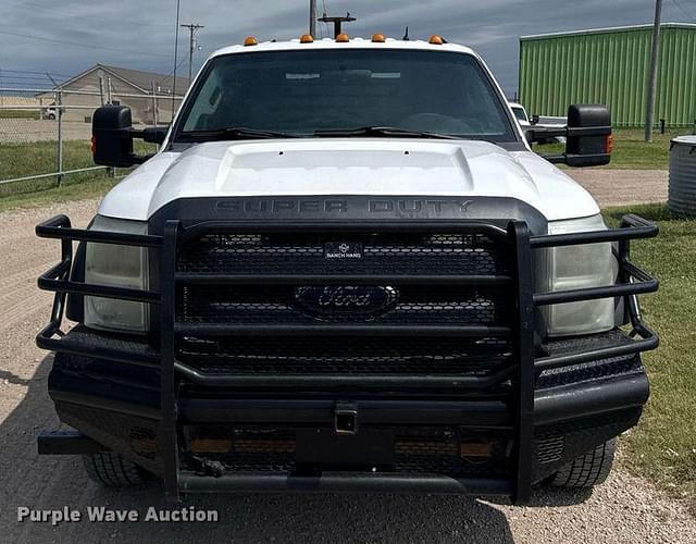 Image of Ford F-550 equipment image 1