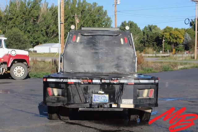 Image of Ford F-550 equipment image 4