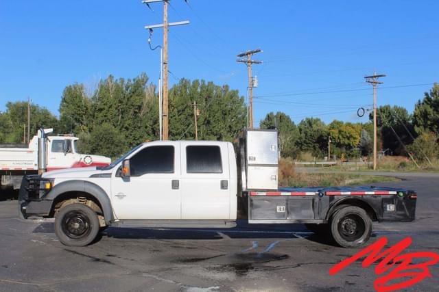 Image of Ford F-550 equipment image 2