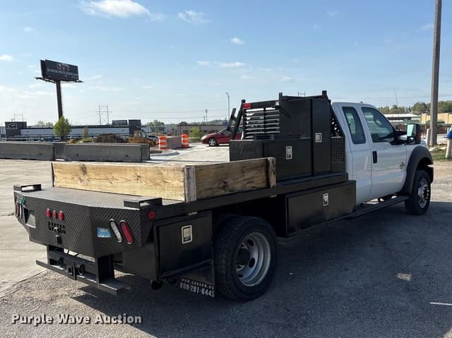 Image of Ford F-550 equipment image 4