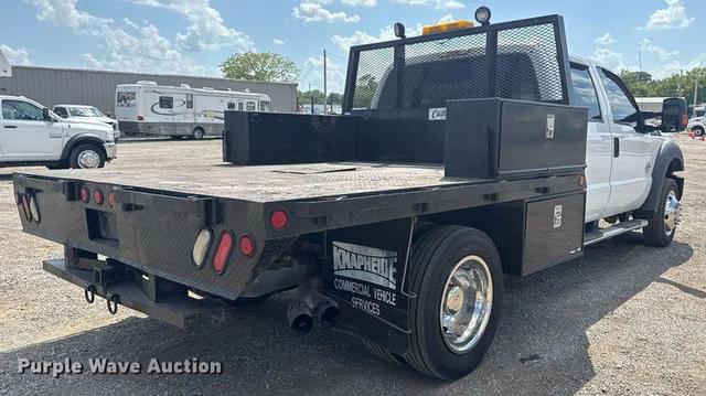 Image of Ford F-550 equipment image 4