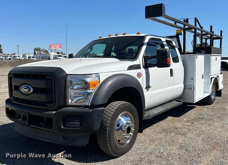 Image of Ford F-550 Primary image