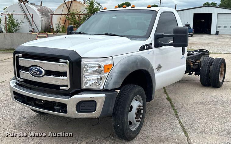 Image of Ford F-550 Primary image