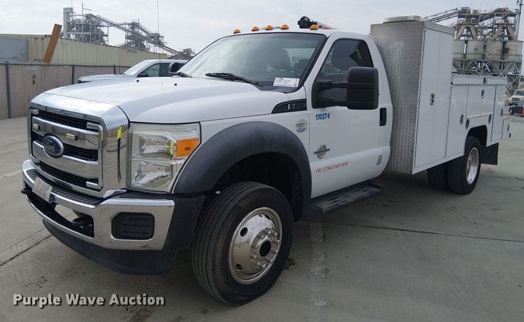 2012 Ford F-550 Equipment Image0