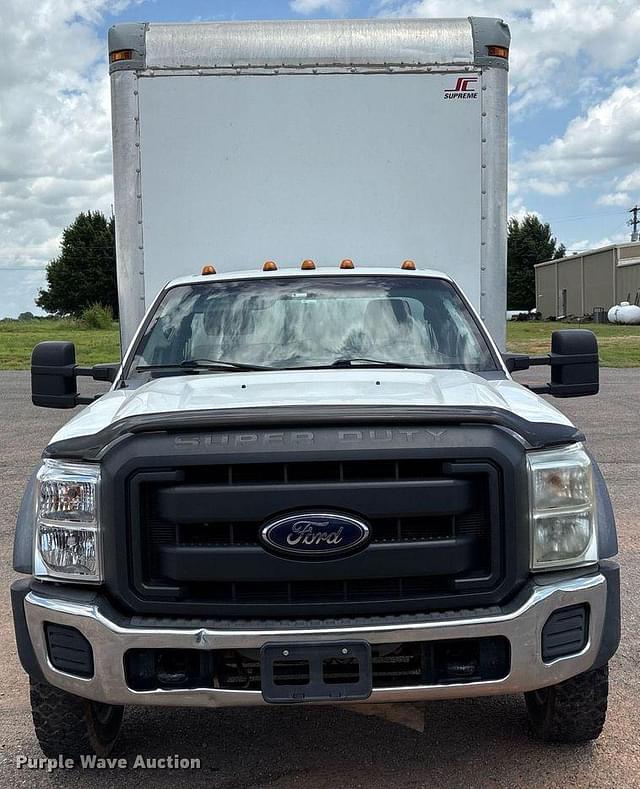 Image of Ford F-550 equipment image 1
