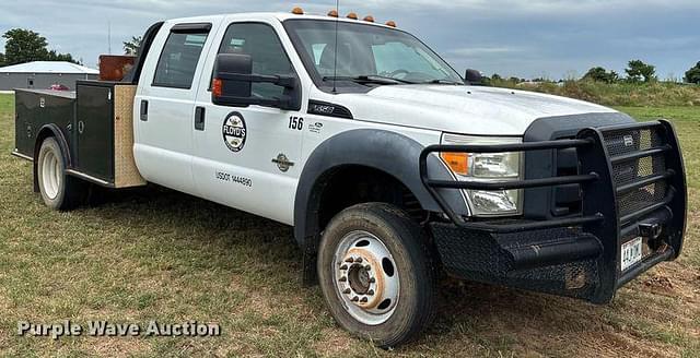 Image of Ford F-550 equipment image 2